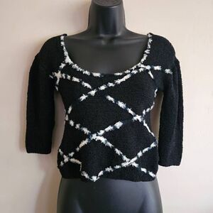 Bette Paige Long Sleeved Scoop Neck Sweater